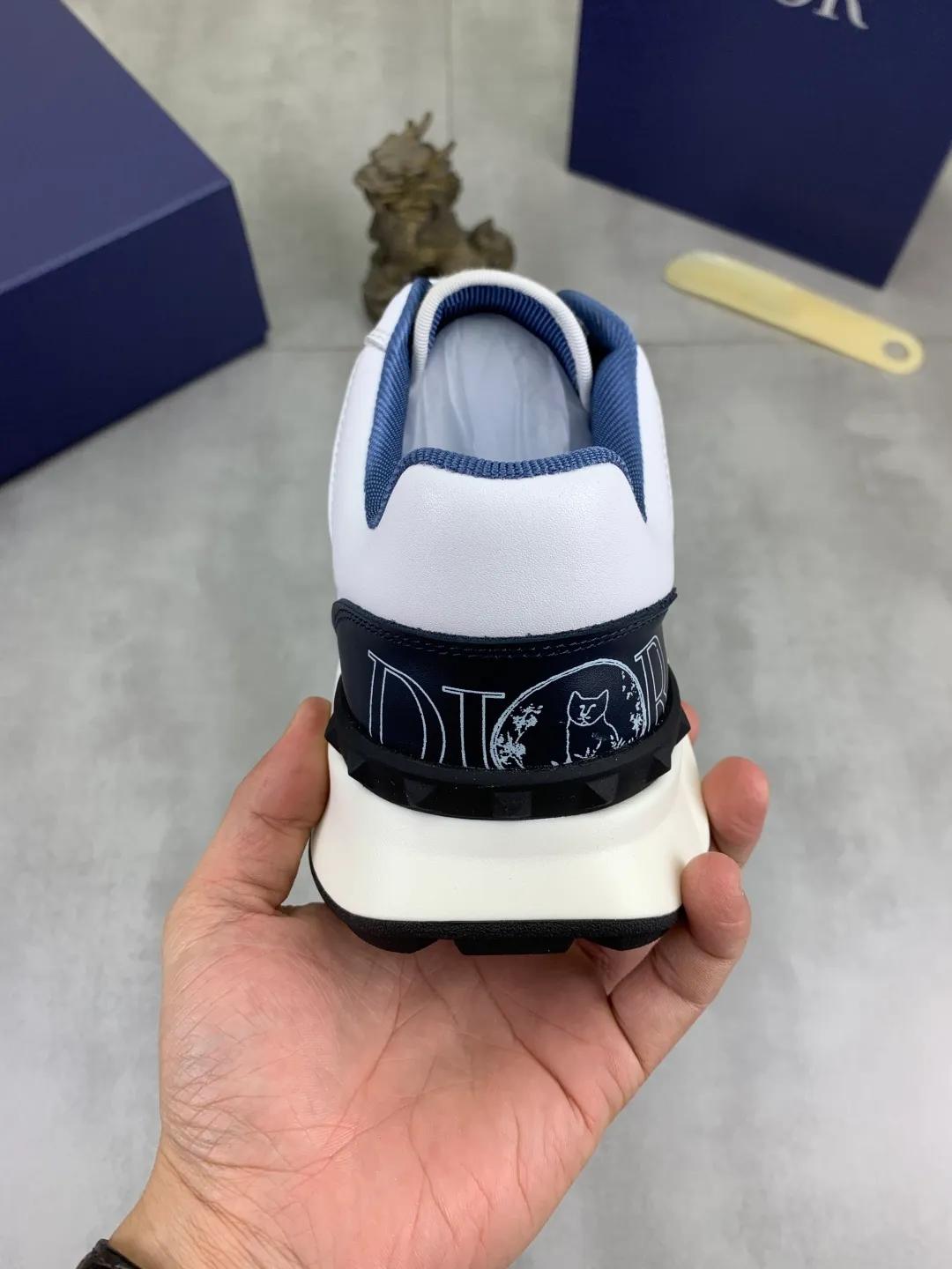 Men's Men's Shoes💰P440💰[New Style]🆘[Dior] 2025 Dior Original Lace-up Low-top Men's Shoes Classic casual shoes 🔥This model is the official classic model with high quality and made by famous original designers. It is made of high-quality cowhide with original materials➕comfortable and breathable mesh lining➕pigskin insole. The perfect last shape and generous and fashionable design have attracted many consumers and are suitable for drivers to drive🚗. What you want is the best quality in the market. Color: 4️⃣Color Code number: 38--44 (45 customized)
